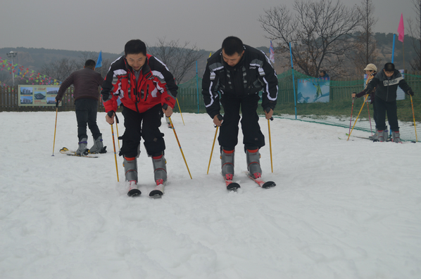1 五莲山滑雪场